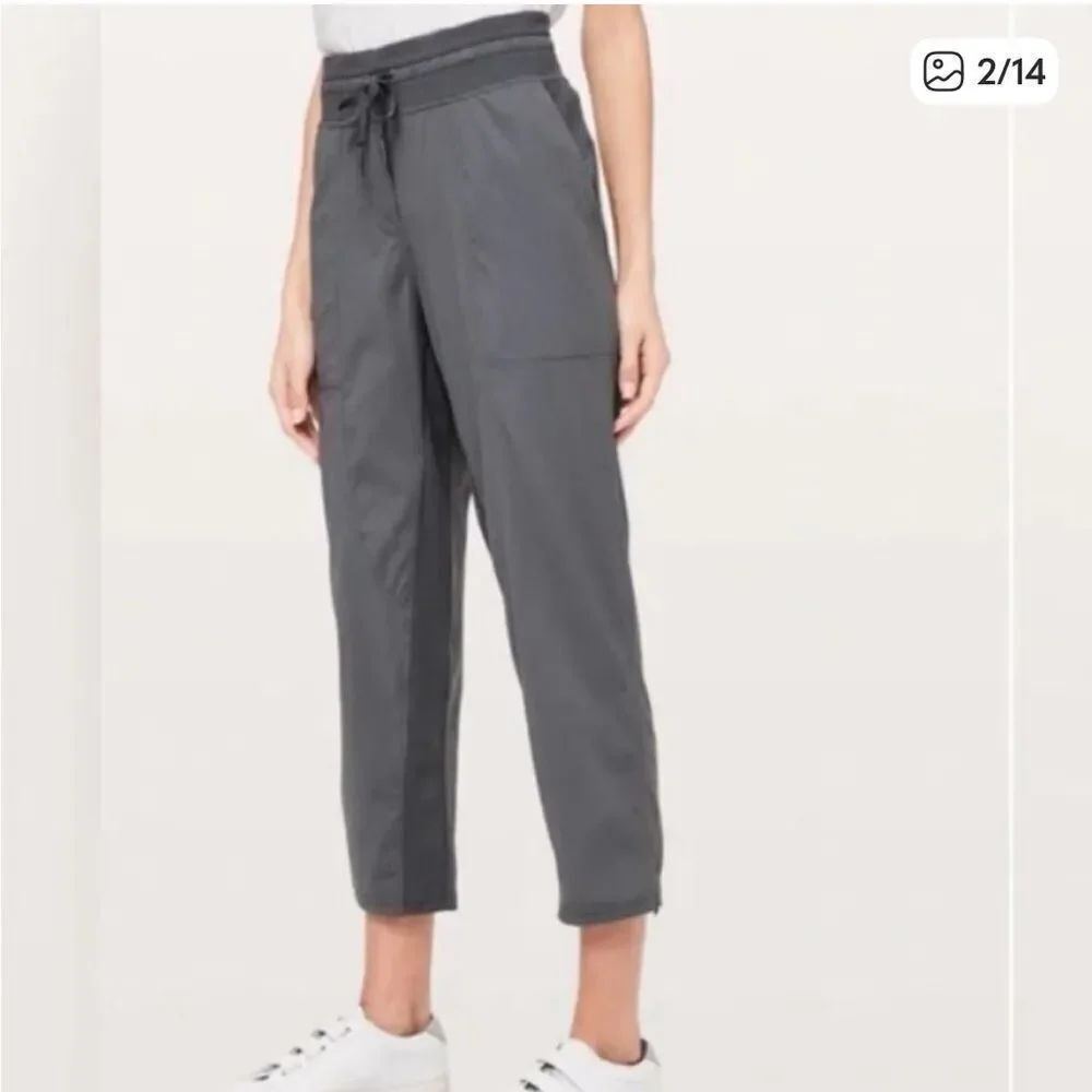 Lululemon Dance Studio Mid Rise Crop Pants Gray Womens 10